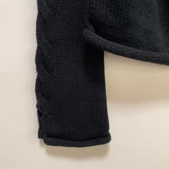 Split Sleeve Cable Sweater – Black Size M - Picture 4 of 8